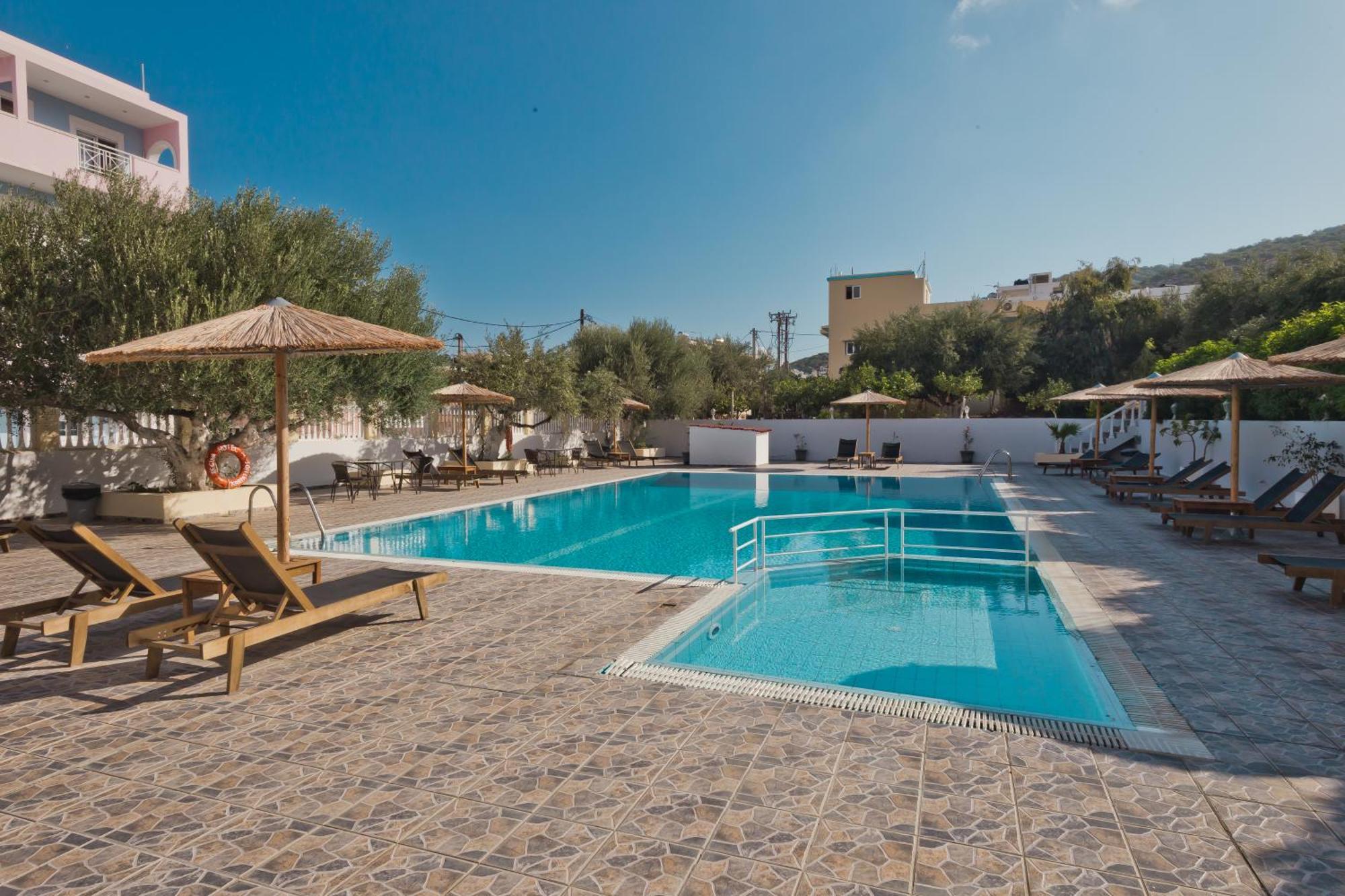 Regina Studios & Hotel Karpathos Exterior foto