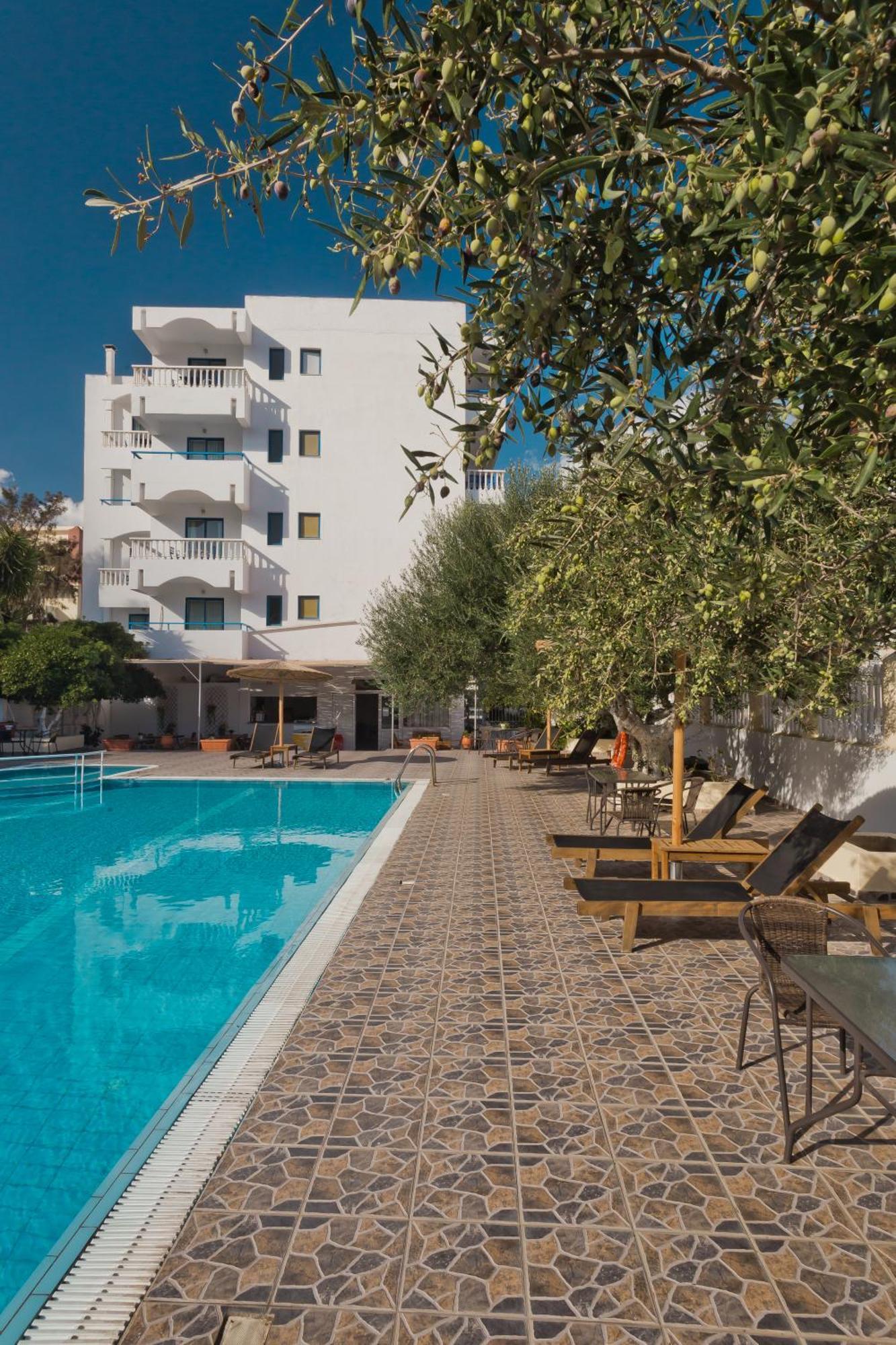 Regina Studios & Hotel Karpathos Exterior foto