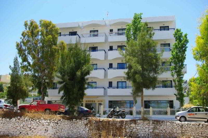 Regina Studios & Hotel Karpathos Exterior foto